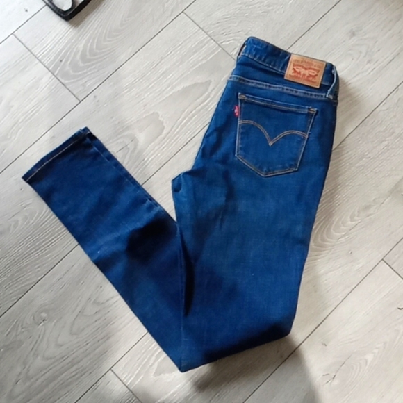 Levis jeans size 28 - Picture 1 of 4